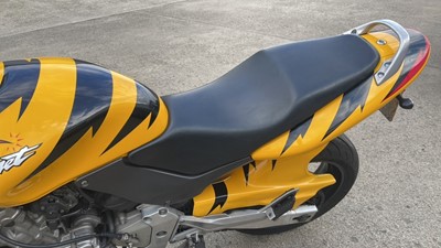 Lot 564 - 1998 HONDA CB600 HORNET