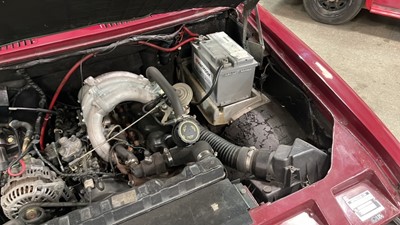 Lot 180 - 2000 METROCAB TAXI TTT