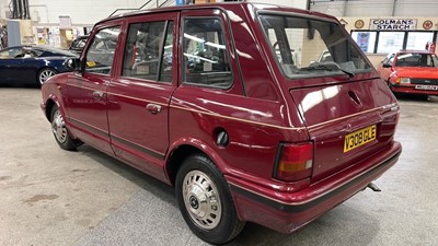 Lot 180 - 2000 METROCAB TAXI TTT