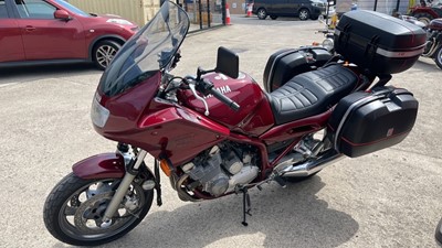 Lot 254 - 2001 YAMAHA XJ 900 S