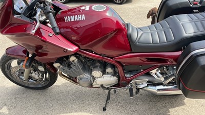 Lot 254 - 2001 YAMAHA XJ 900 S