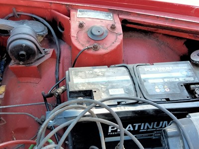 Lot 525 - 1974 TRIUMPH 2.5 PI