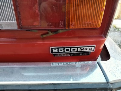 Lot 525 - 1974 TRIUMPH 2.5 PI