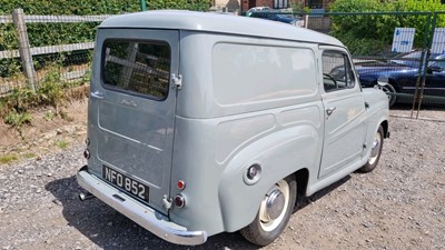 Lot 16 - 1961 AUSTIN A35 VAN