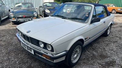 Lot 62 - 1988 BMW 325I CABRIOLET