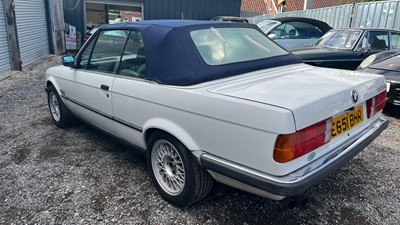Lot 62 - 1988 BMW 325I CABRIOLET