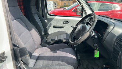 Lot 568 - 2004 SUZUKI CARRY