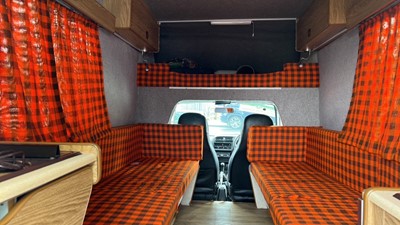 Lot 568 - 2004 SUZUKI CARRY