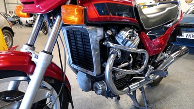 Lot 104 - 1983 HONDA CX650ED