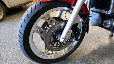 Lot 104 - 1983 HONDA CX650ED