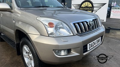 Lot 393 - 2004  TOYOTA LANDCRUISER LC4 D-4D AUTO