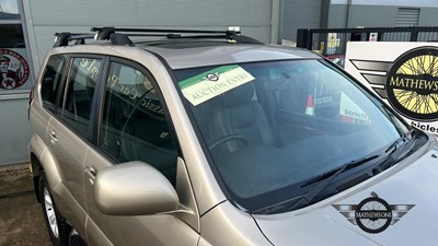 Lot 393 - 2004  TOYOTA LANDCRUISER LC4 D-4D AUTO