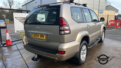 Lot 393 - 2004  TOYOTA LANDCRUISER LC4 D-4D AUTO