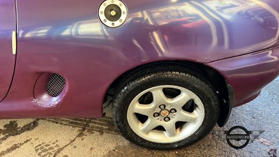 Lot 544 - 1997 MG MGF