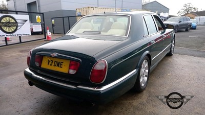 Lot 35 - 2000 BENTLEY ARNAGE RED LABEL AUTO