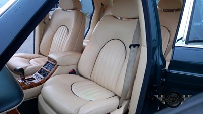 Lot 35 - 2000 BENTLEY ARNAGE RED LABEL AUTO