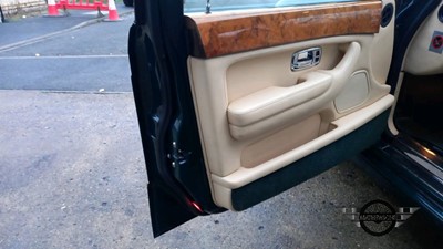Lot 35 - 2000 BENTLEY ARNAGE RED LABEL AUTO
