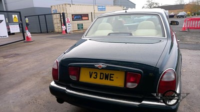 Lot 35 - 2000 BENTLEY ARNAGE RED LABEL AUTO