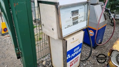 Lot 3 - ESSO FORECOURT PETROL PUMP