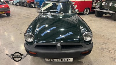Lot 82 - 1975 MG B GT