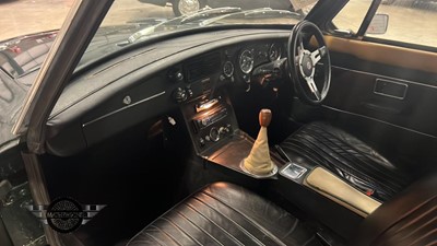 Lot 82 - 1975 MG B GT