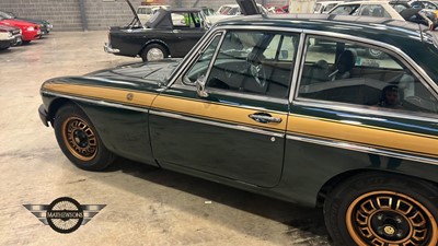 Lot 82 - 1975 MG B GT