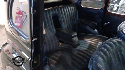Lot 353 - 1946 AUSTIN 10